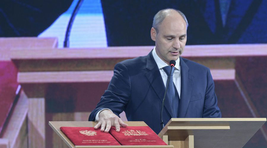 Денис Паслер вступил в должность губернатора Свердловской области
