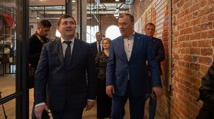 В Екатеринбурге при поддержке губернатора Евгения Куйвашева начал работу креативный кластер «Домна»
