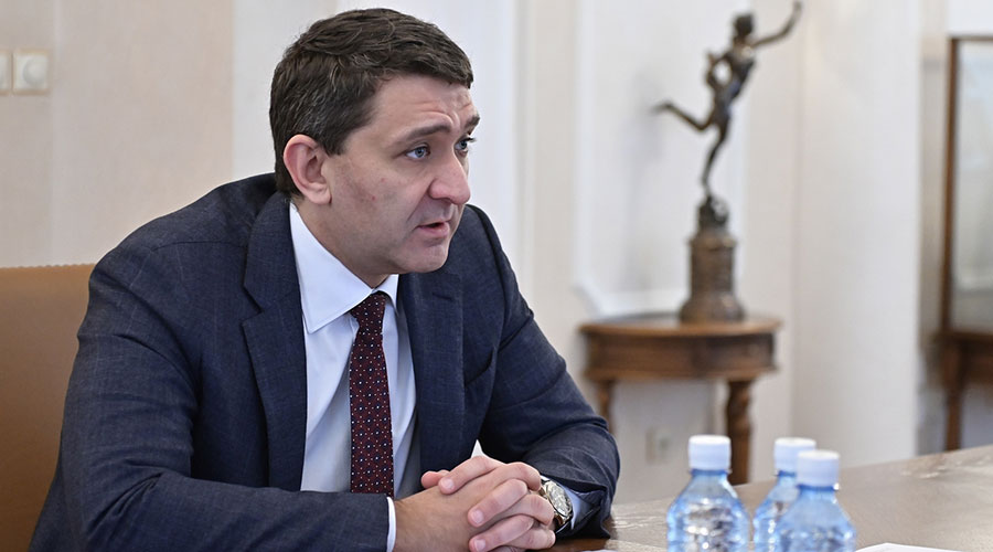 Евгений Куйвашев и Андрей Рюмин дали старт работе новой подстанции со 100% уровнем импортозамещения