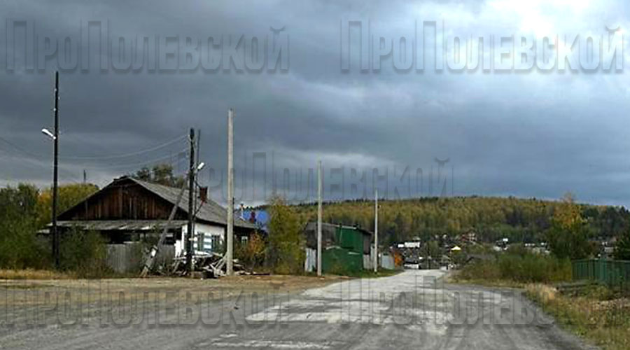 В посёлке уже установлено 60 дополнительных опор освещения. По завершении работ загорится 300 светодиодных светильников