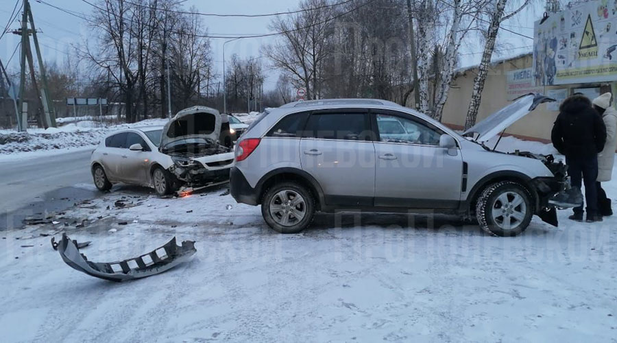 В Полевском произошло ДТП с тремя пострадавшими